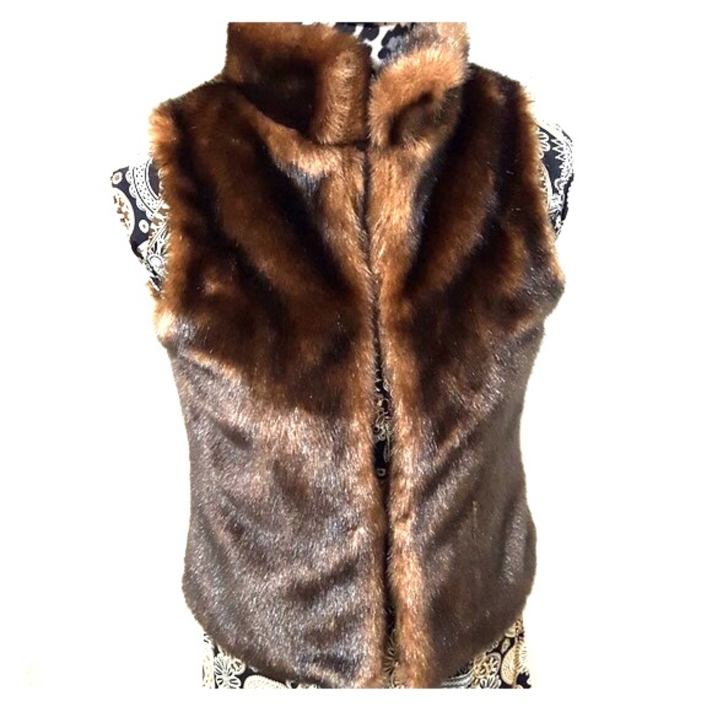 Outdoor Edition - Faux Fur Vest